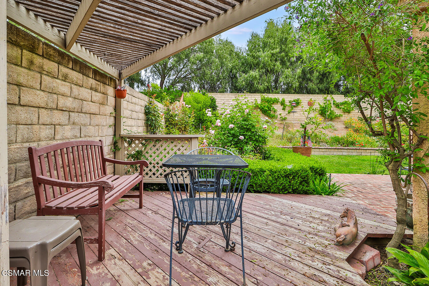 7176 University Drive Moorpark, CA 93021 - Photo 55 of 74 lBackyard1