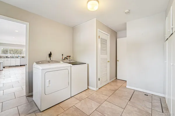 $925,000 | 18 Tamarack Lane, Pomona, NY 10970