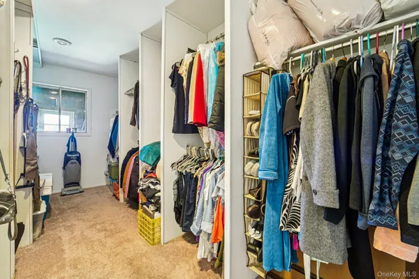 $925,000 | 18 Tamarack Lane, Pomona, NY 10970