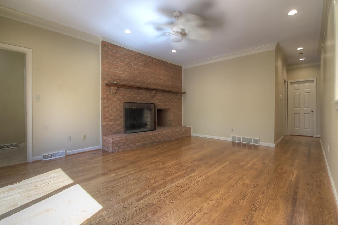 1176 Tanbark Road Lexington, KY 40515 - Photo 19 of 56 35