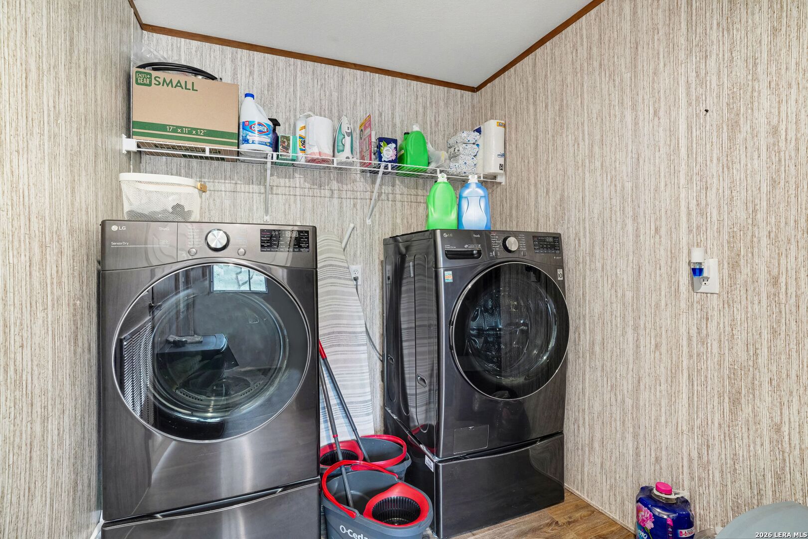 336 County Road 6846 Lytle, TX 78052 - Photo 14 of 30