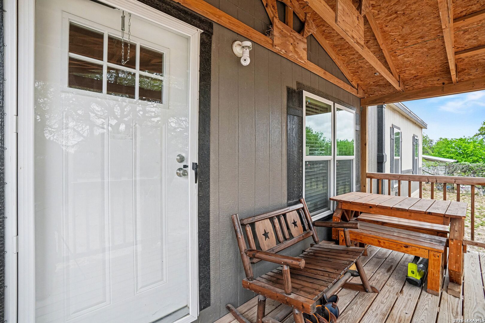 336 County Road 6846 Lytle, TX 78052 - Photo 4 of 30