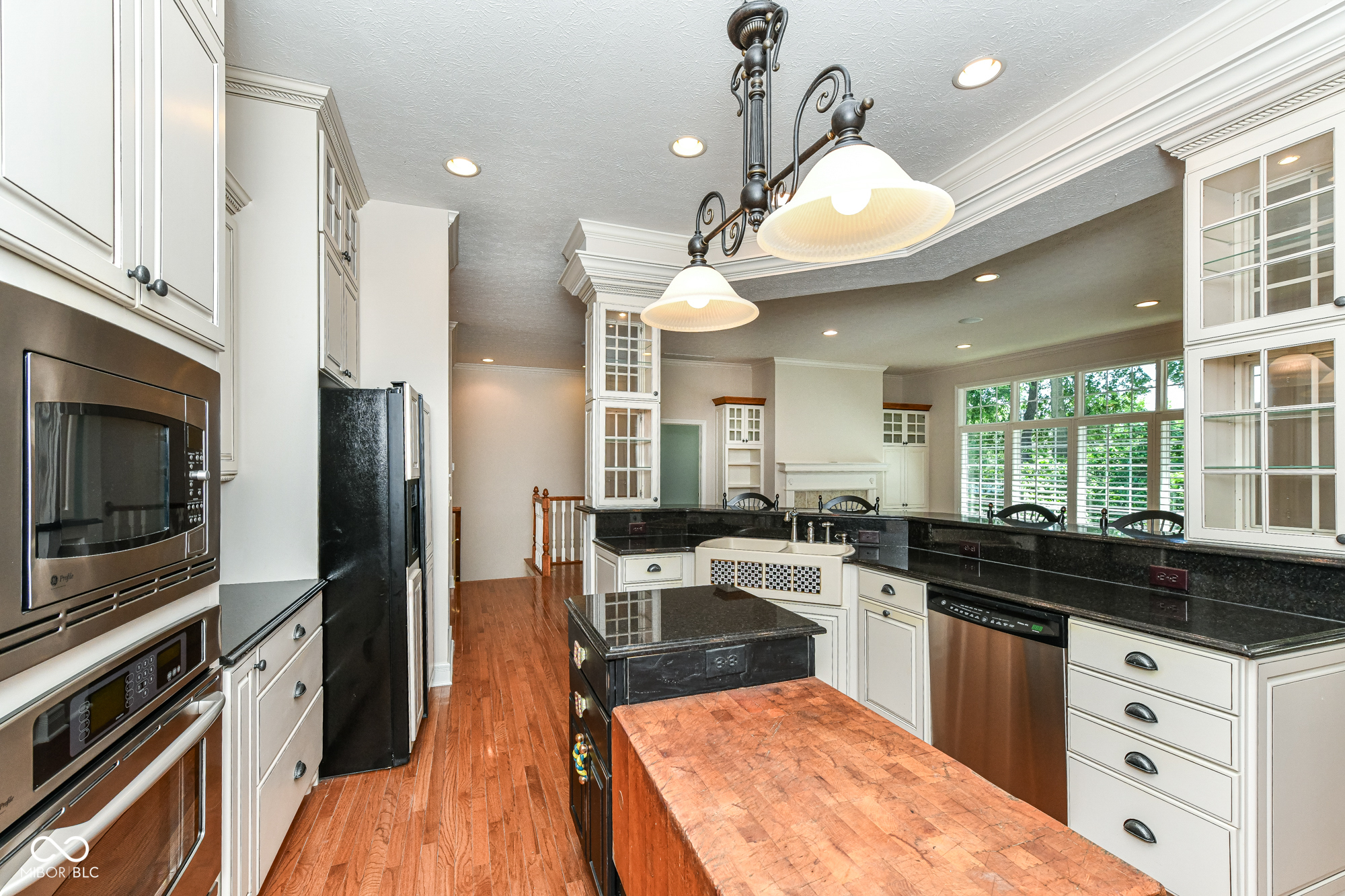 10655 Sunset Point Lane Fishers, IN 46037 - Photo 18 of 55