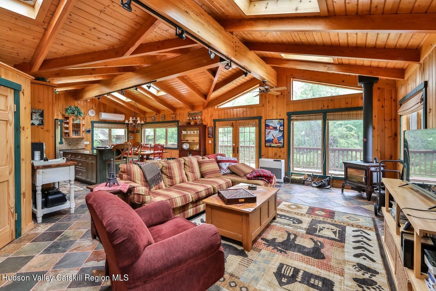 25 Looking Glass Road Hunter, NY 12442 - Photo 11 of 40 25 Looking Glass - 11