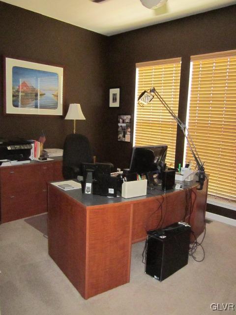 5396 Clauser Road Orefield, PA 18069 - Photo 10 of 24 Gallery Image 10