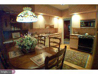 21 Sentinel Road Washington Crossing, PA 18977 - Photo 4 of 6 Gallery Image 4