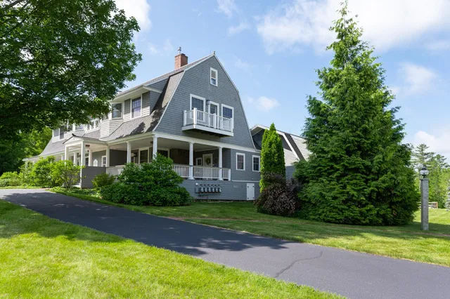 $567,000 | 26 North Main Street, Unit 3, Mont Vernon, NH 03057