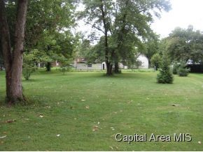601 West Jackson Street Athens, IL 62613 - Photo 2 of 9 Gallery Image 2