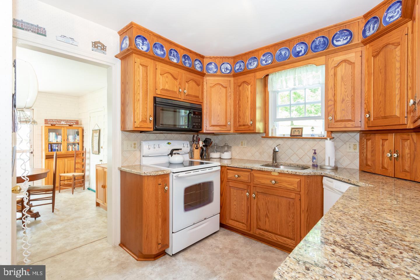 1008 West Chester Road Coatesville, PA 19320 - Photo 8 of 27 Gallery Image 8
