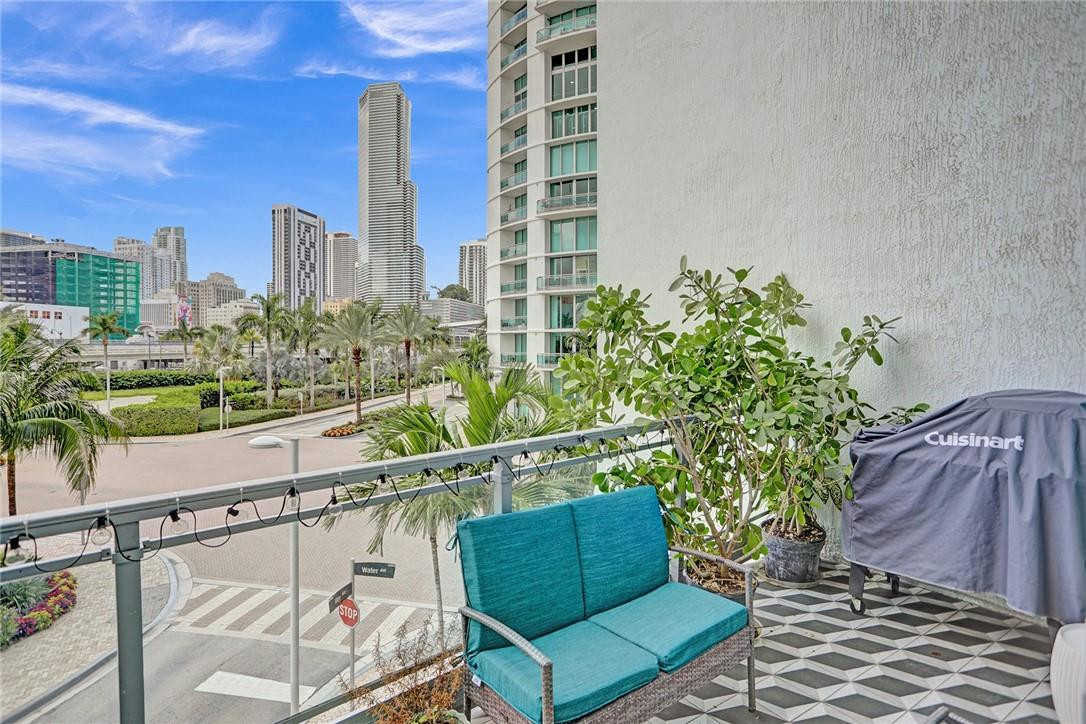 90 Southwest 3rd Street, Unit TH300B Miami, FL 33130 - Photo 15 of 33 Photo 15