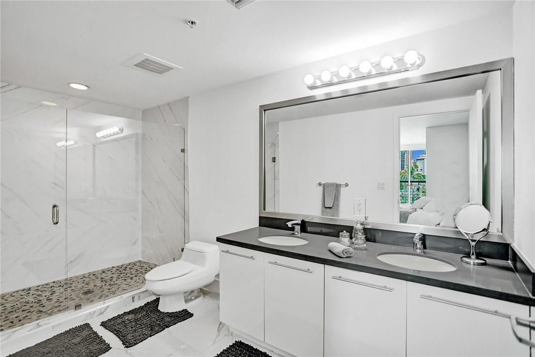 90 Southwest 3rd Street, Unit TH300B Miami, FL 33130 - Photo 26 of 33 Photo 26