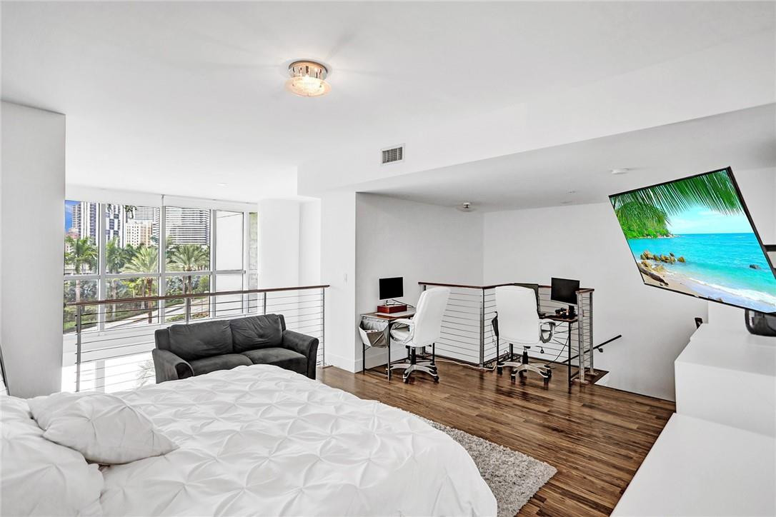 90 Southwest 3rd Street, Unit TH300B Miami, FL 33130 - Photo 27 of 33 Photo 27