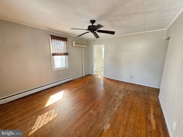 $2,100 | 3021 Texas Avenue, Parkville, MD 21234