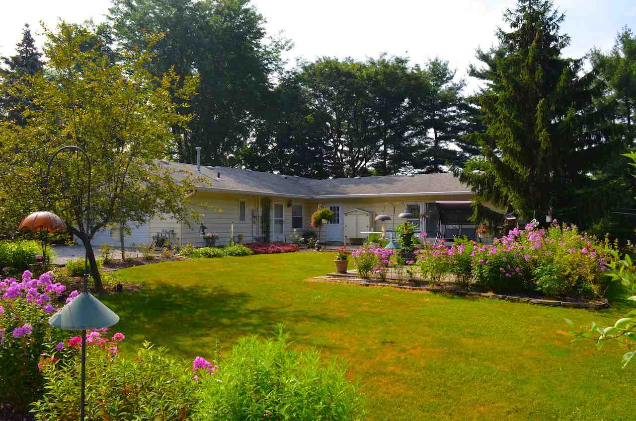 7151 Hazelett Road Fort Wayne, IN 46835 - Photo 10 of 32