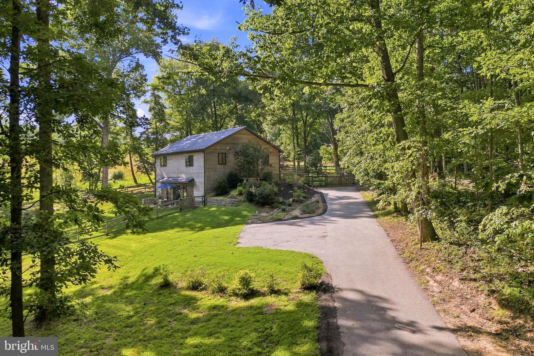 4244 Butler Road Glyndon, MD 21136 - Photo 43 of 50 Long driveway with ample parking space