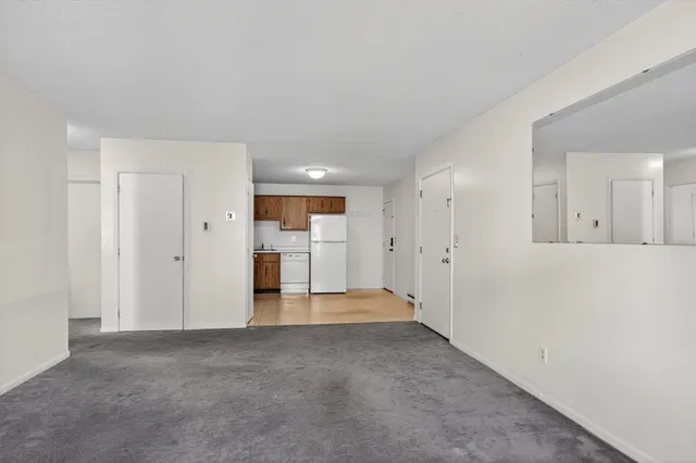 $275,000 | 250 Nesmith Street, Unit A11, Lowell, MA 01852