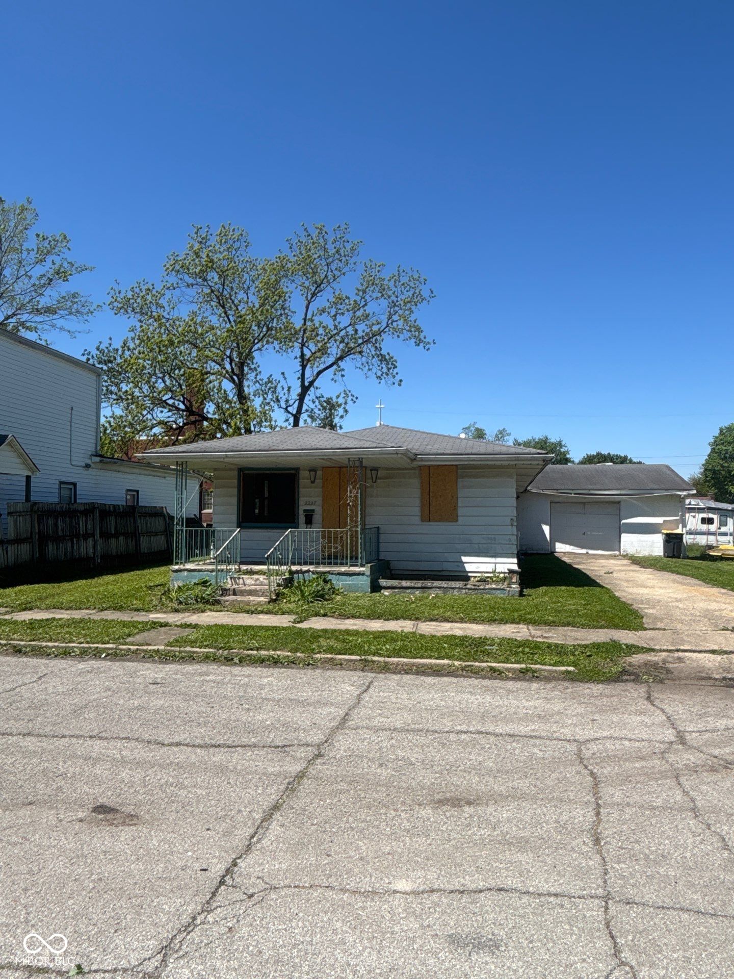 2227 George Street Anderson, IN 46016 - Photo 2 of 12 Gallery Image 2