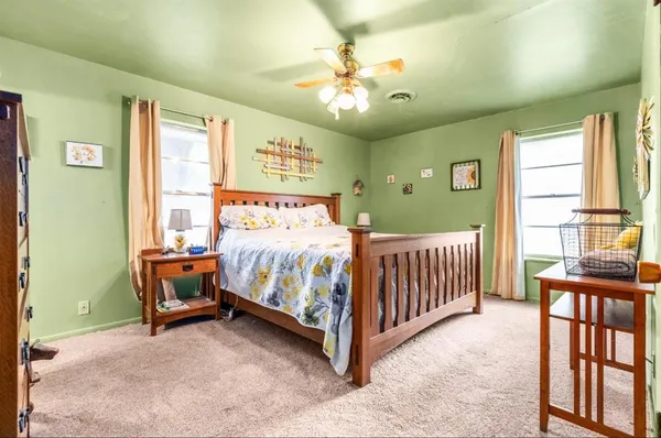 $210,000 | 609 South Files Street, Itasca, TX 76055