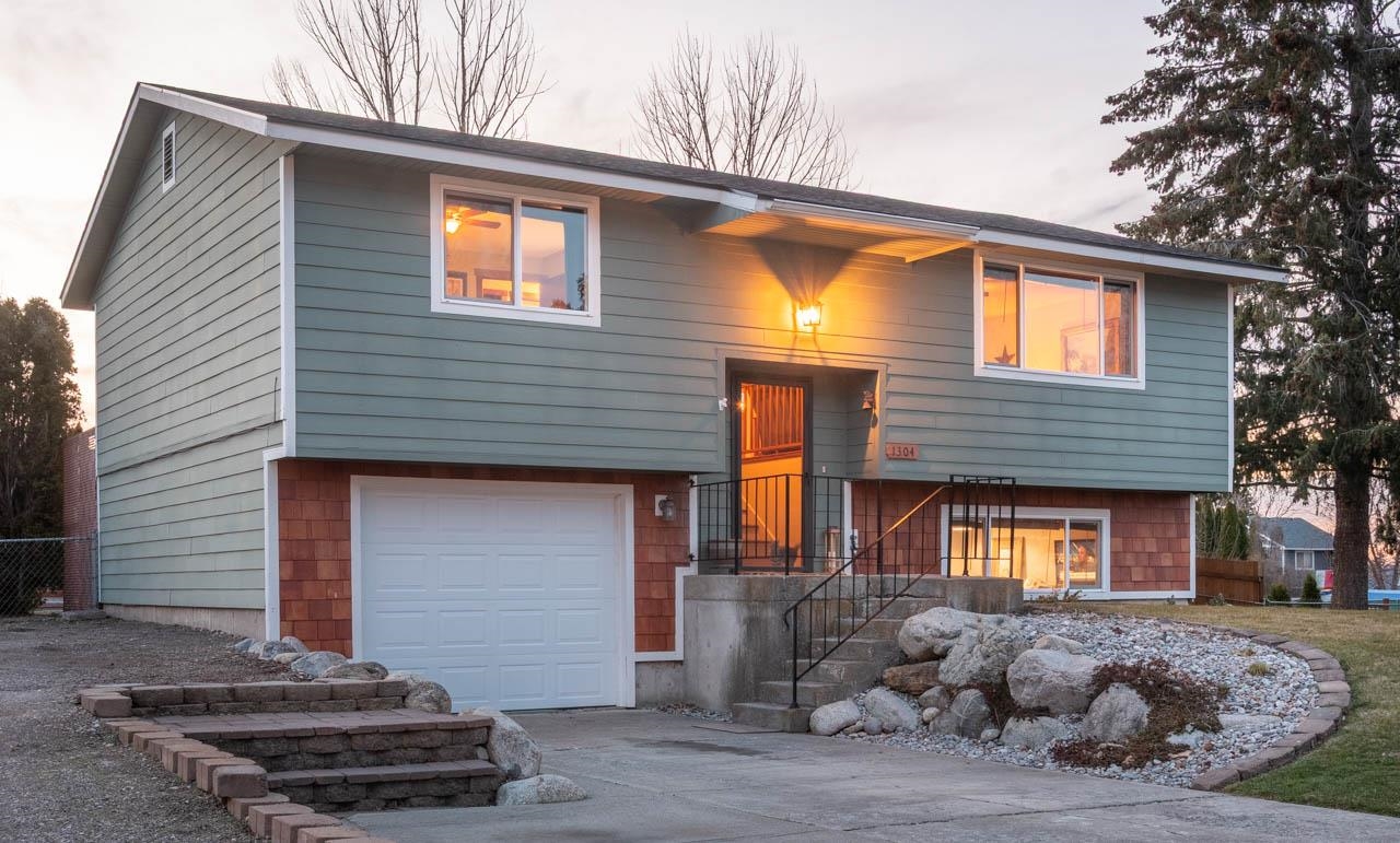 1304 South Best Road Spokane Valley, WA 99037 - Photo 2 of 34