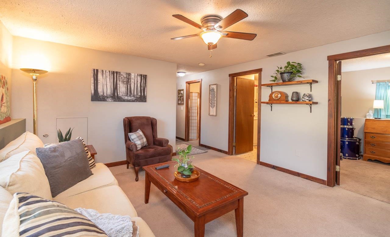 1304 South Best Road Spokane Valley, WA 99037 - Photo 22 of 34