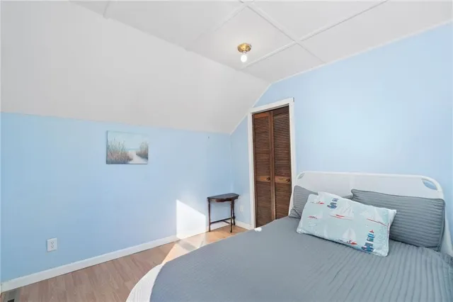 $2,500 | 15 Cedar Avenue, Unit 2, Portsmouth, RI 02871