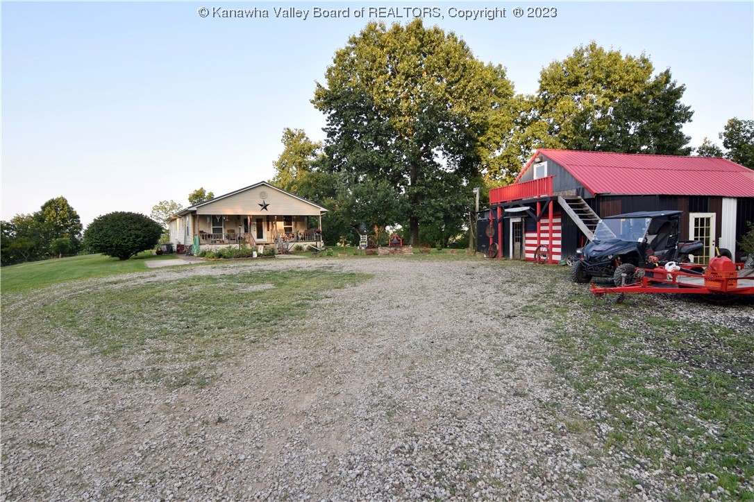 4643 Statts Mills Road Ripley, WV 25271 - Photo 4 of 41 Gallery Image 4