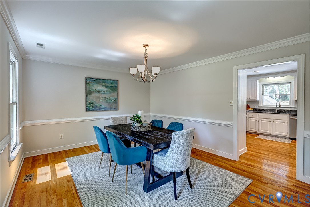 5201 Stone Horse Road Glen Allen, VA 23059 - Photo 18 of 54 a dining room with furniture and window