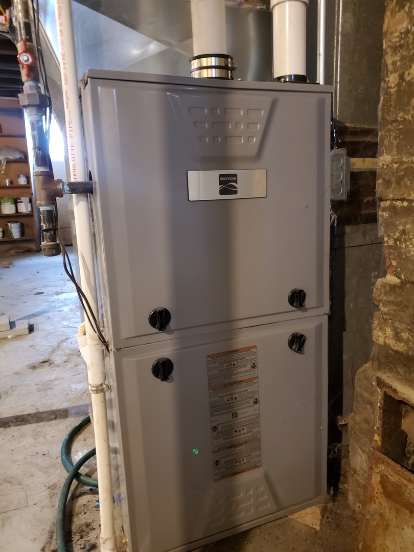 136 John Street DeKalb, IL 60115 - Photo 24 of 25 a view of water heater room