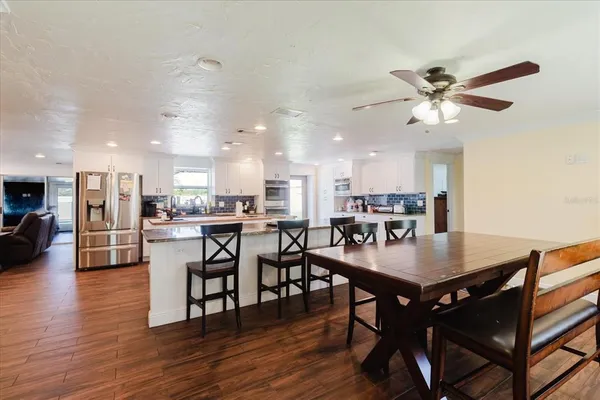 $1,125,000 | 8105 Brower Drive, Bradenton, FL 34211