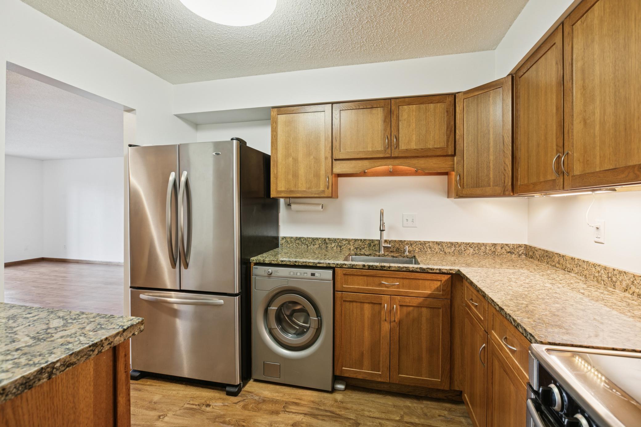 78 10th Street East, Unit 806 St. Paul, MN 55101 - Photo 11 of 43