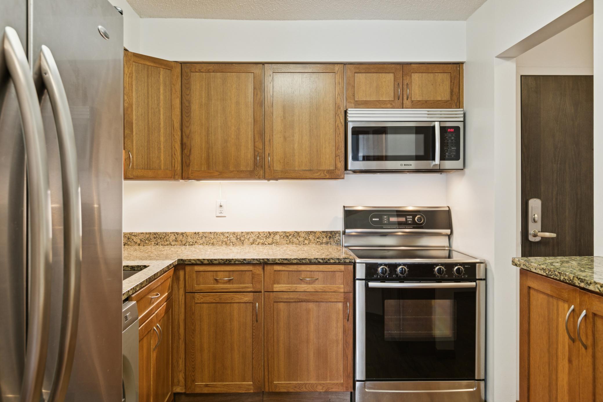 78 10th Street East, Unit 806 St. Paul, MN 55101 - Photo 12 of 43