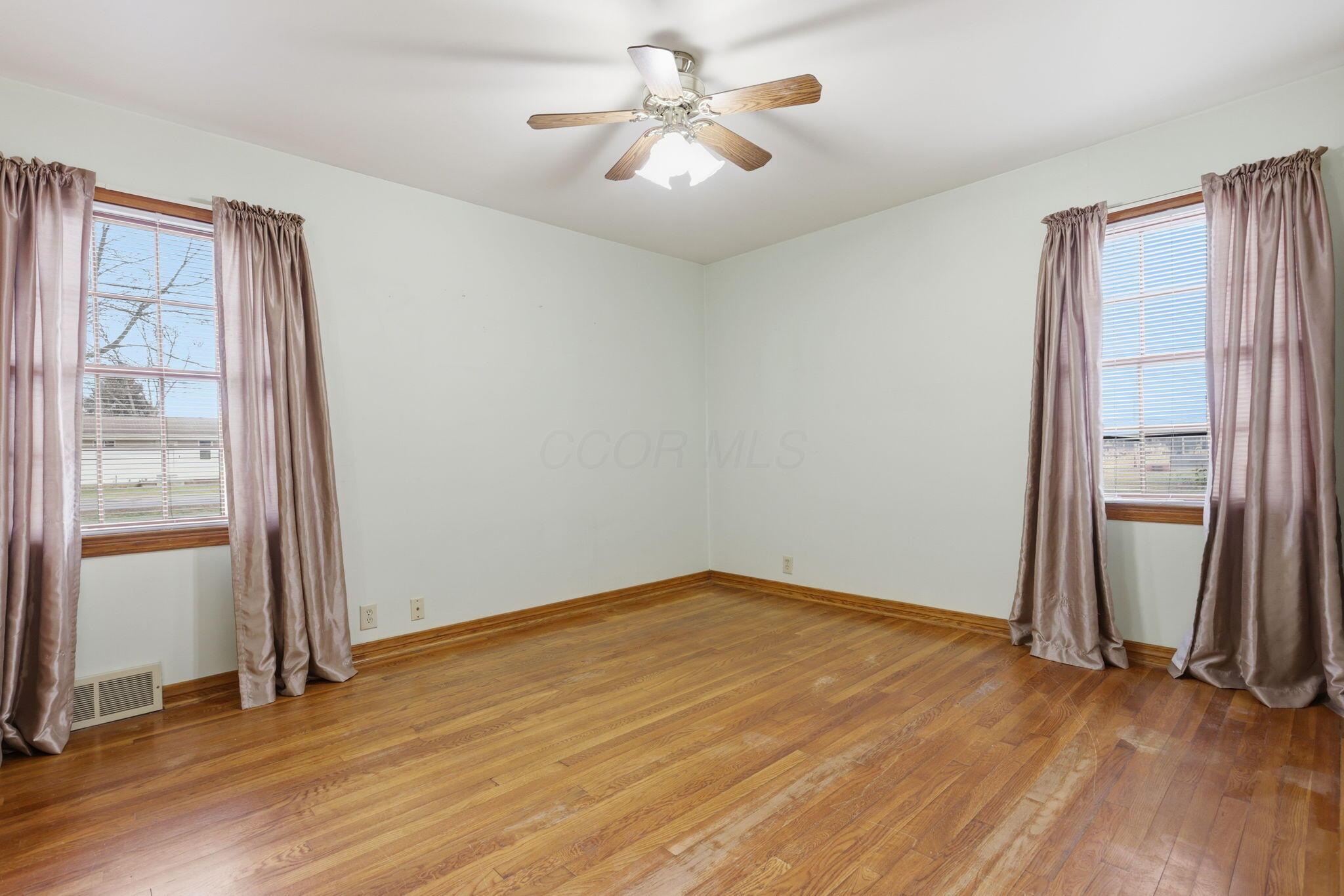 229 Heath Road Heath, OH 43056 - Photo 18 of 35 Bedroom 3