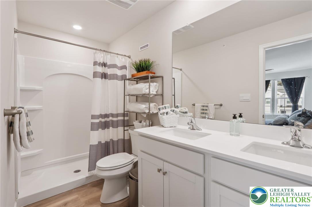 1138 Martin Road Breinigsville, PA 18031 - Photo 14 of 20