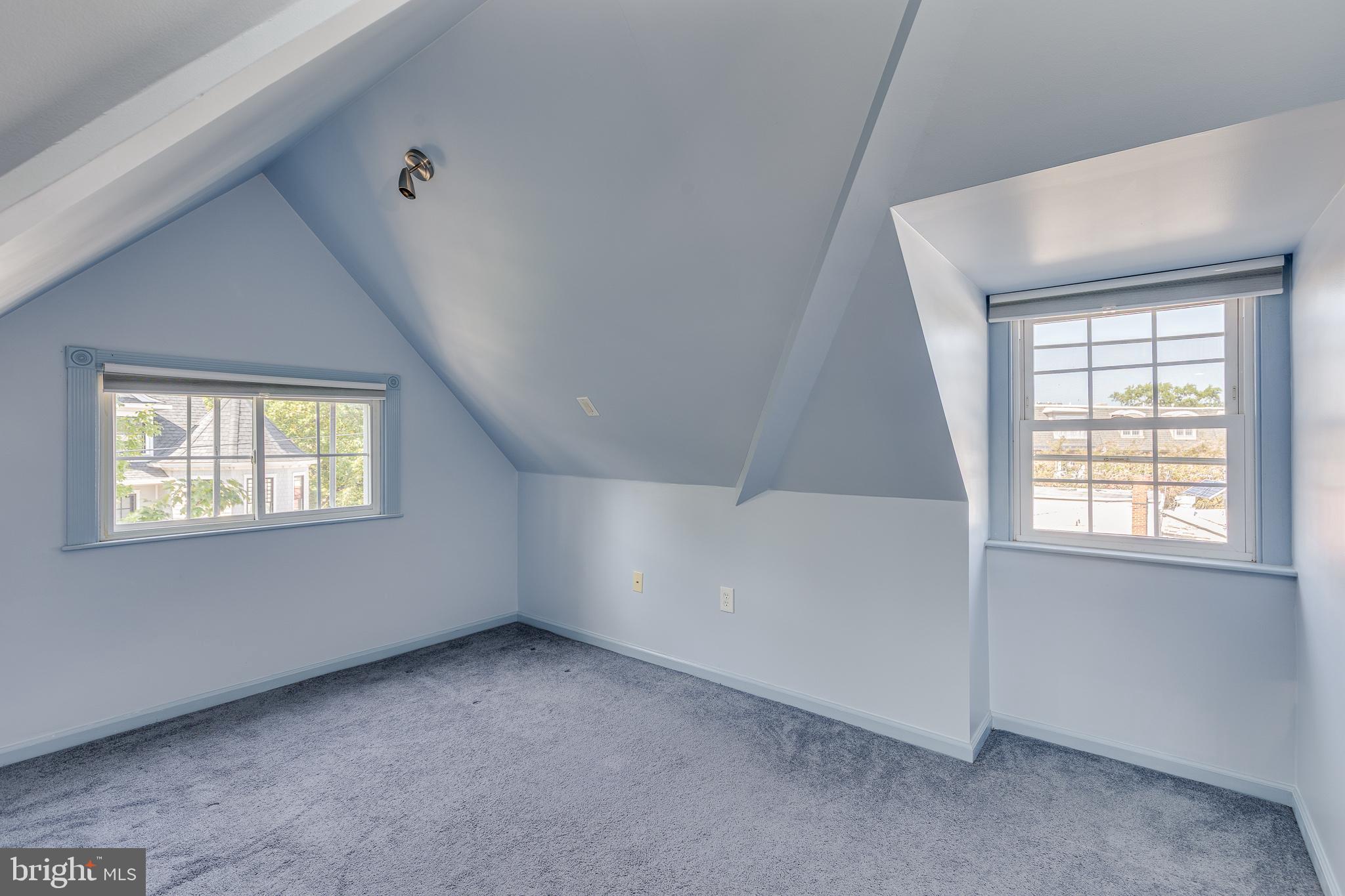 21 Ellis Street Haddonfield, NJ 08033 - Photo 34 of 40 3rd Flr Bdrm #3