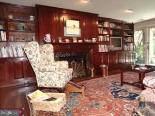 1224 Round Hill Road Bryn Mawr, PA 19010 - Photo 3 of 6