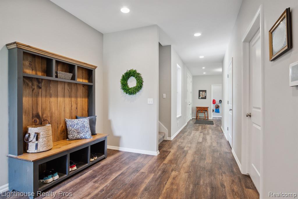 1490 Argentine Road Howell, MI 48843 - Photo 21 of 57 Gallery Image 21