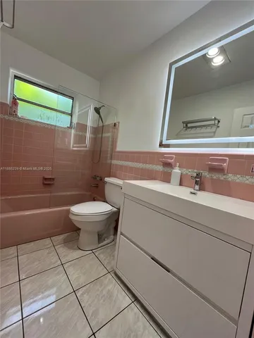 $120,000 | 1395 Northeast 167th Street, Unit 315, Miami, FL 33162