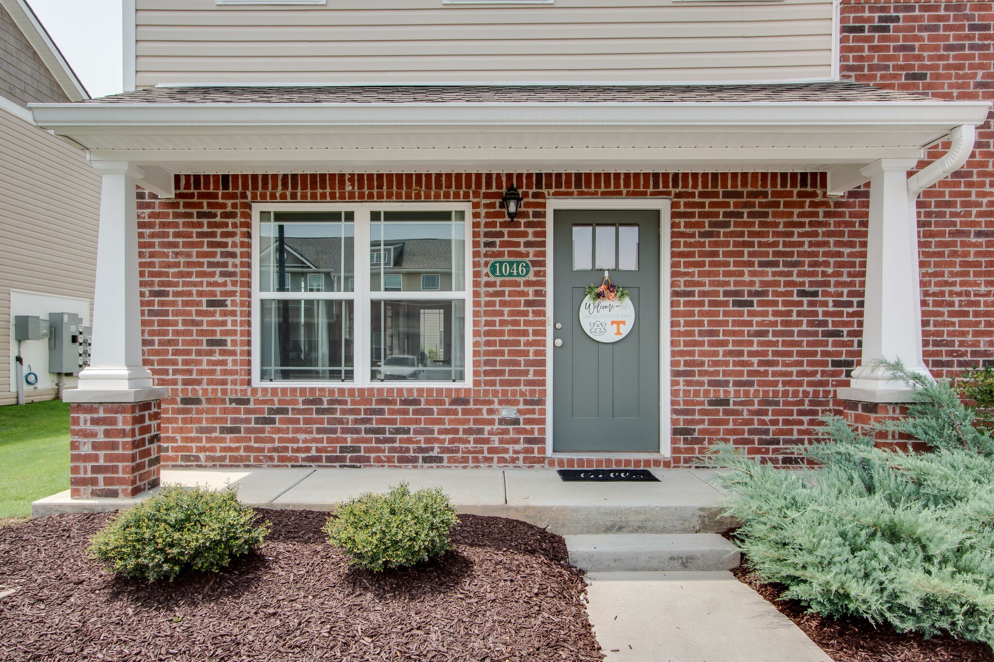 1046 Wells Way Spring Hill, TN 37174 - Photo 2 of 24