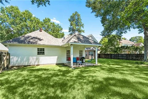 $569,900 | 1239 Clearwater Drive, Mandeville, LA 70471