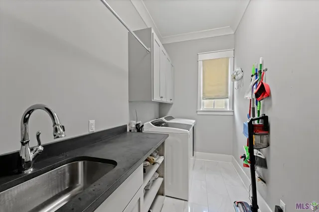 $875,000 | 9421 St Andrews Court, Denham Springs, LA 70726