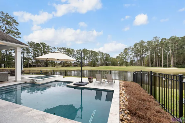 $875,000 | 9421 St Andrews Court, Denham Springs, LA 70726