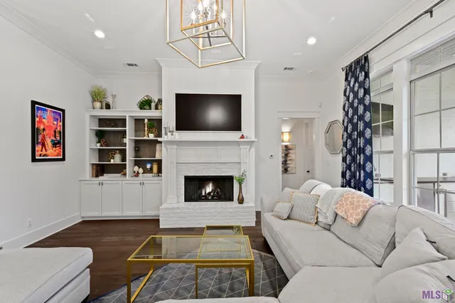 $875,000 | 9421 St Andrews Court, Denham Springs, LA 70726