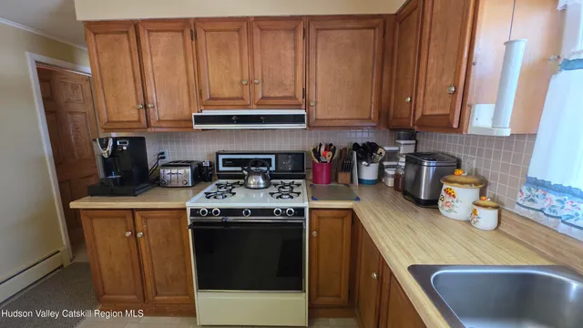 $369,000 | 334 Stonitch Road, East Durham, NY 12423