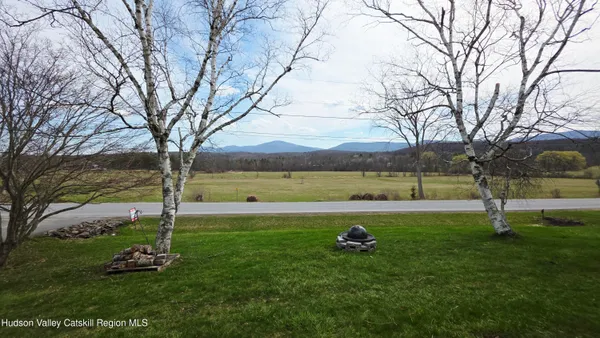 $355,000 | 334 Stonitch Road, East Durham, NY 12423