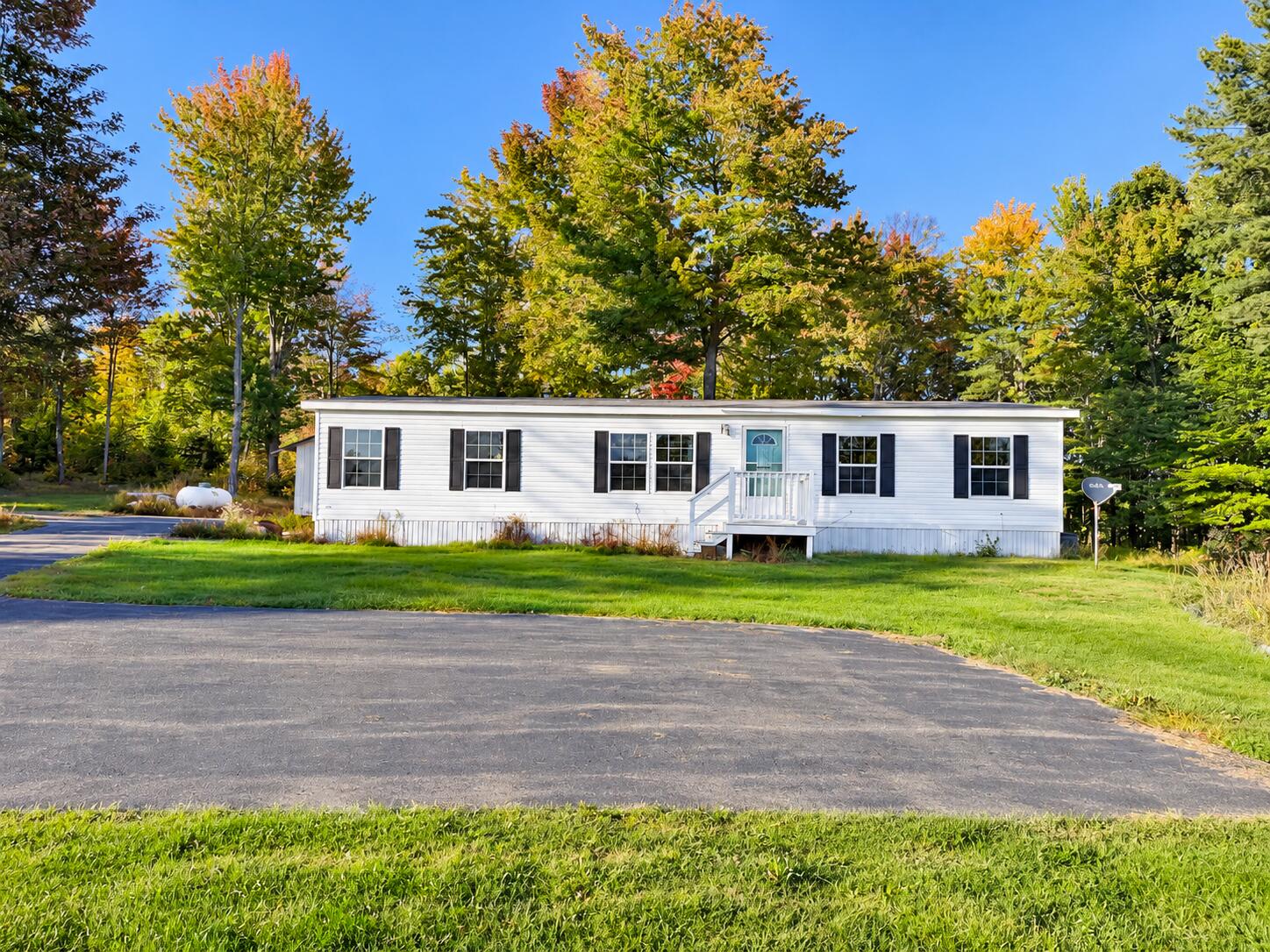 397 Milo Road Sebec, ME 04481 - Photo 4 of 49 18849857-774F-4E58-ADBD-D6050A549646