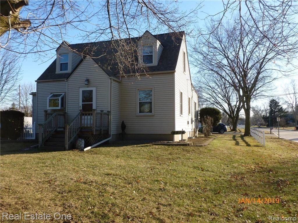 4914 15 Mile Road Sterling Heights, MI 48310 - Photo 2 of 30