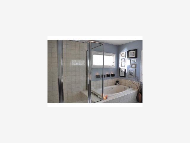 421 Avila Road San Mateo, CA 94402 - Photo 7 of 9 Gallery Image 7