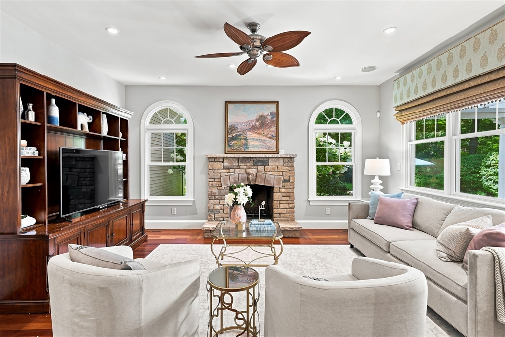 21 Douglas Road Lexington, MA 02420 - Photo 14 of 37 Gallery Image 14