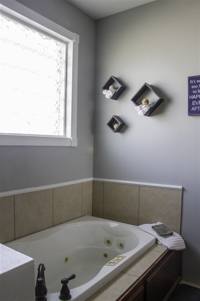 351 Aaron Road Bowling Green, KY 42101 - Photo 14 of 25 Gallery Image 14