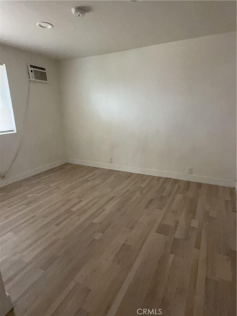 139 North Palm Avenue, Unit 1 Rialto, CA 92376 - Photo 11 of 23 Guest Bedroom